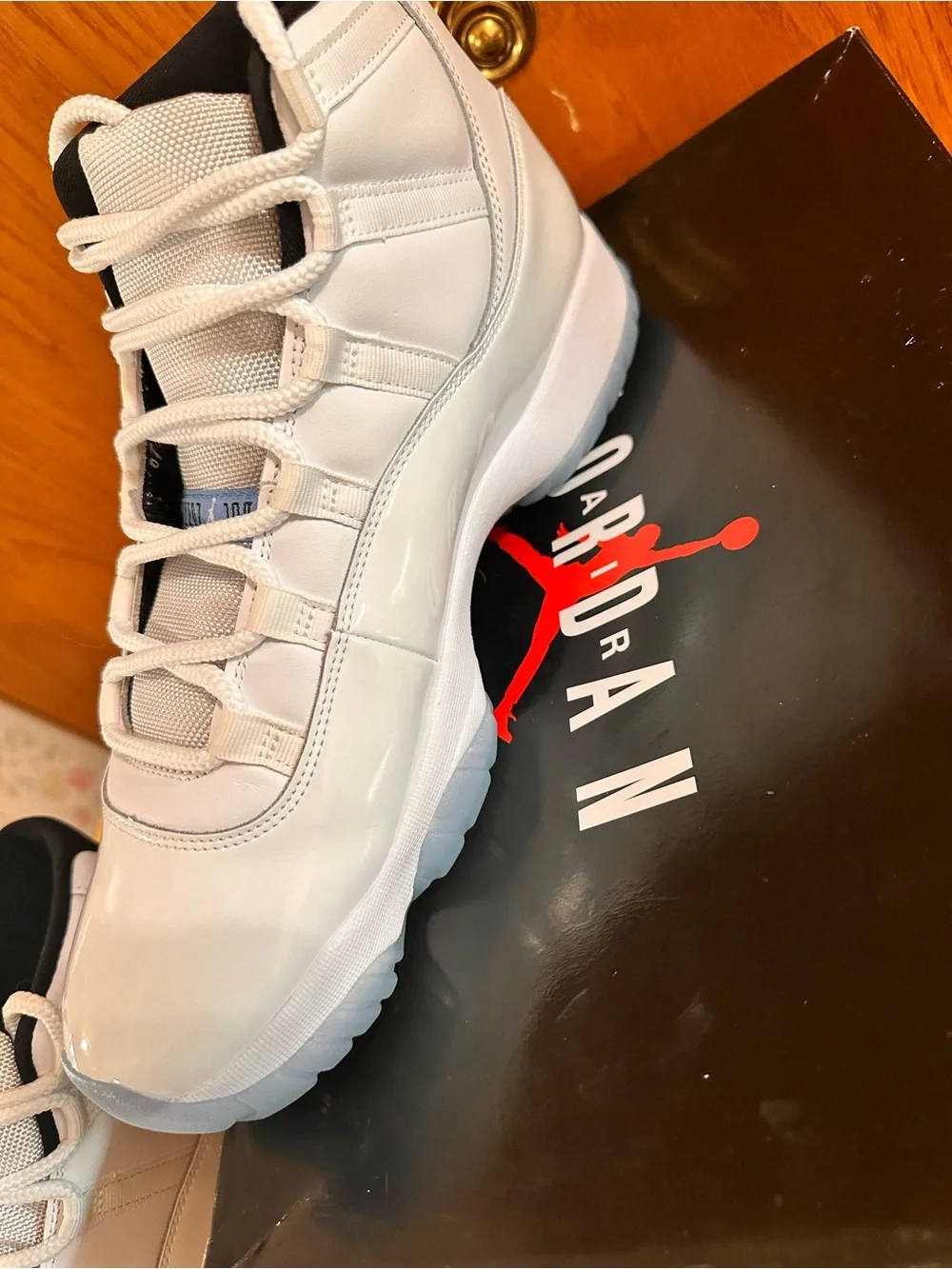 Air Jordan 11  Retro 